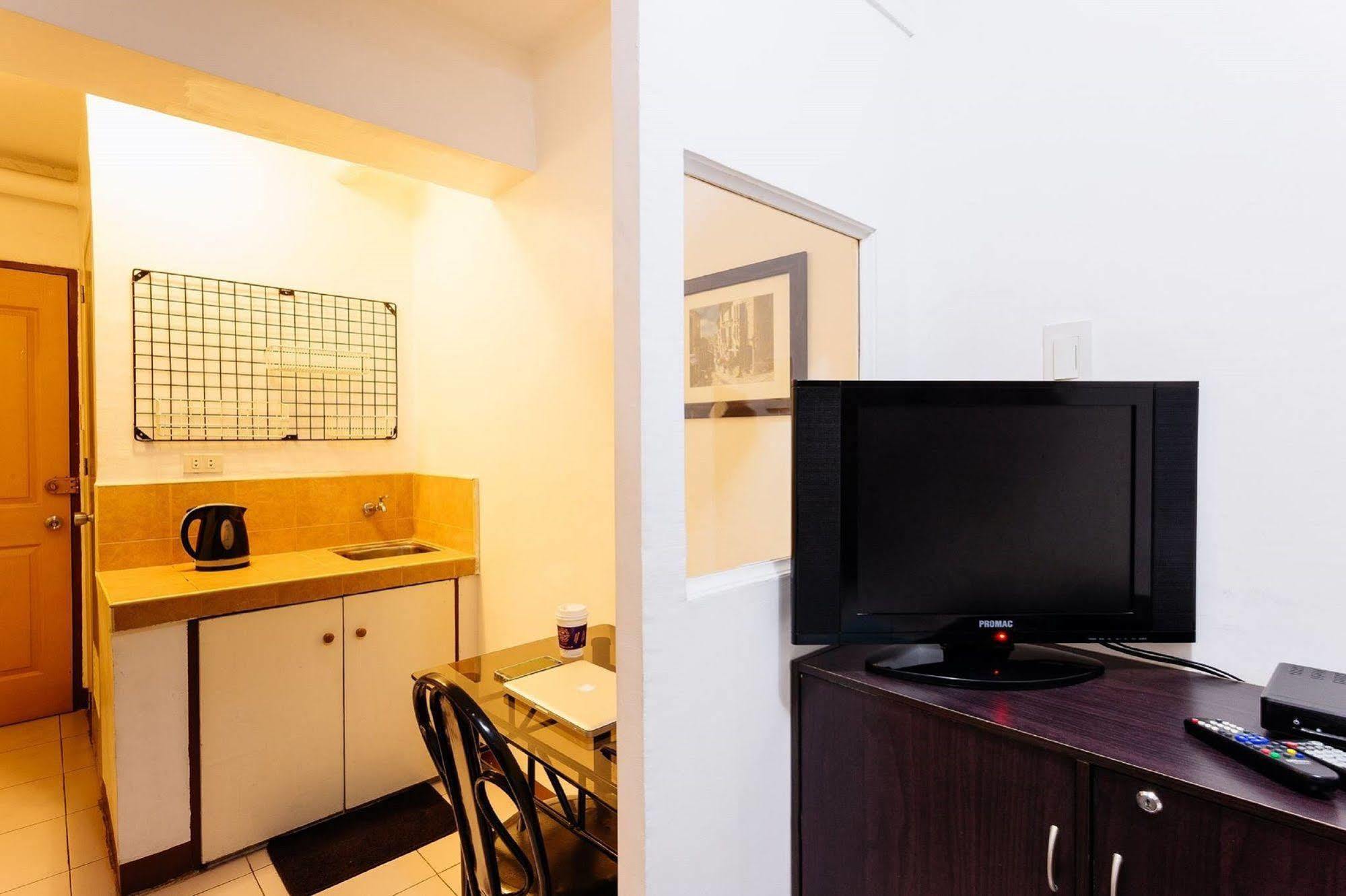 Oyo 859 City Stay Inns Pasong Tamo Makati City Exterior photo